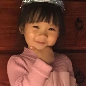 Meet your Posher, Sally ngoc